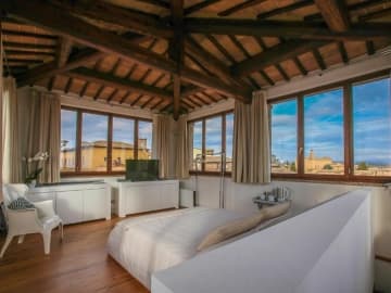 B&B Le Logge Luxury Rooms - Bed and Breakfast in Siena, Tuscany