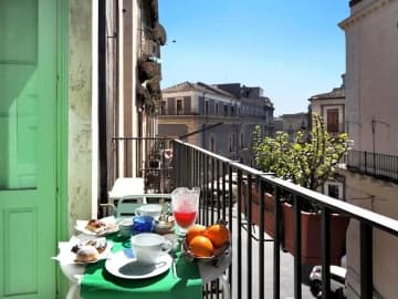 Casa D'aria - Holiday Apartments in Catania, Sicily