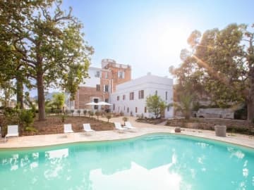 La Bâtisse en Blanc - Boutique Hotel in Vallauris, French Riviera & Provence