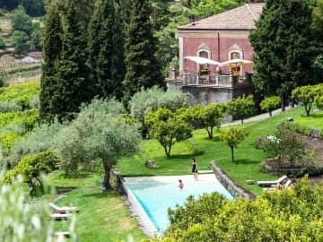 Monaci delle Terre Nere - Hotel & Self-Catering in Zafferana Etnea, Sicily