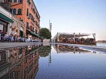 Pensione La Calcina - Bed and Breakfast in Venice, Venice