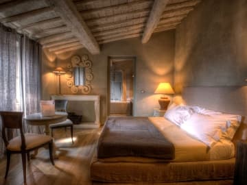 Villa Sassolini - Hotel & Self-Catering in Moncioni, Tuscany