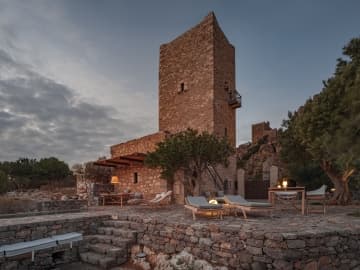 Tainaron Blue Retreat - Luxury Hotel in Vathia, Peloponnese