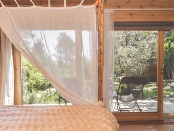 Can Caponet - Country Hotel in Lliçà d’Amunt, Catalonia