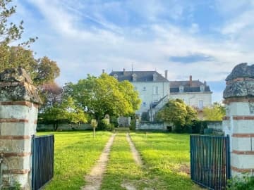 Casa Mila & Spa - Bed and Breakfast in Saint-Mathurin-sur-Loire, Loire Valley - Pays de la Loire
