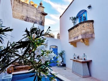 Chapel 5 Boutique Suites B&B - Bed and Breakfast in Naxxar, Malta