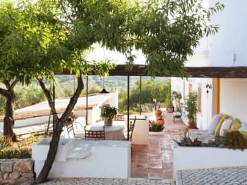 Generous Villa - Country House in Vale de Carrapateira - Bordeira, Algarve