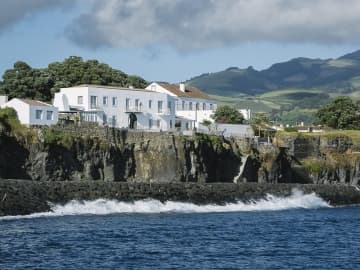 White Exclusive Suites & Villas - Design Hotel in Lagoa, Azores